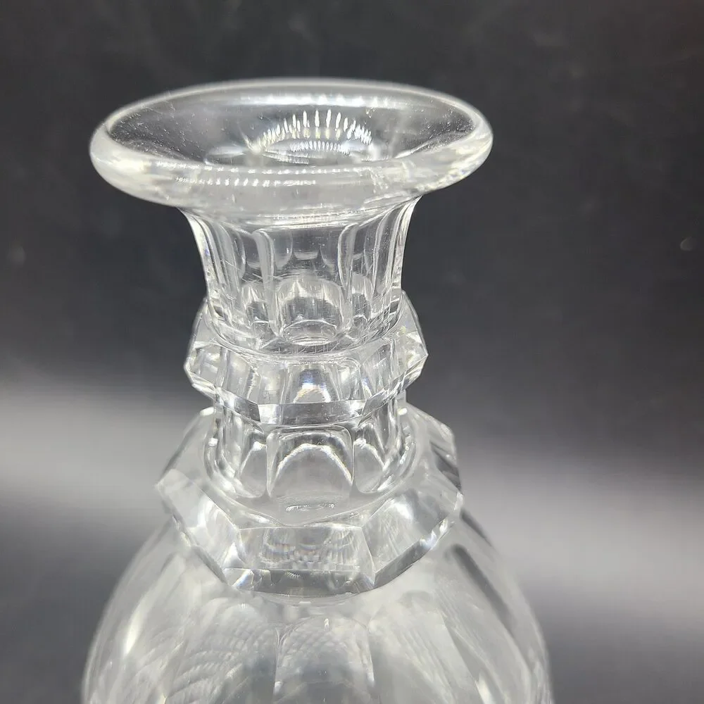 St Louis France Trianon Cut Faceted Crystal Cordial Wine Decanter Stopper 8.5